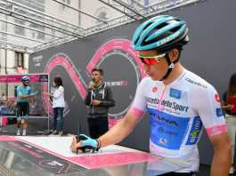 Miguel Ángel López Etpaa 16 Giro de Italia (Ph. tw-Giro de Italia) Escarabajos Colombianos