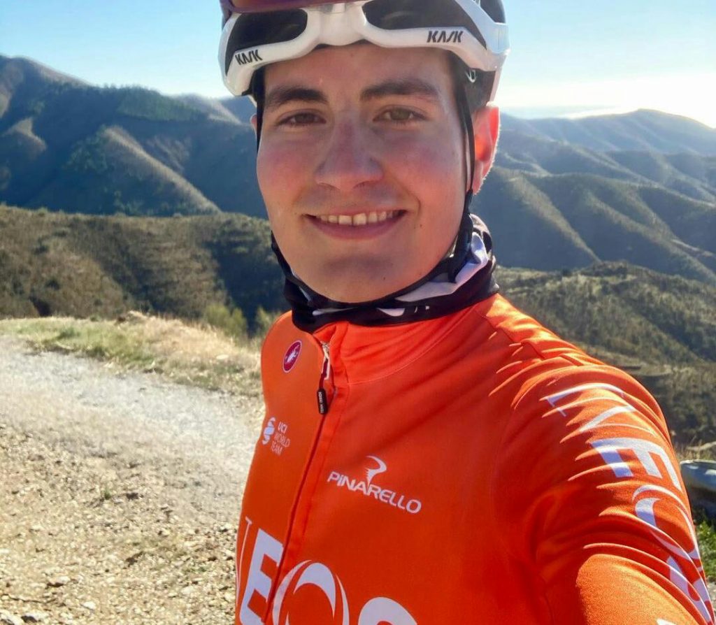 Ineos ciclismo español egan