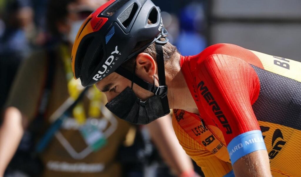 liderato Giro Italia 2022 Mikel Landa compartir 