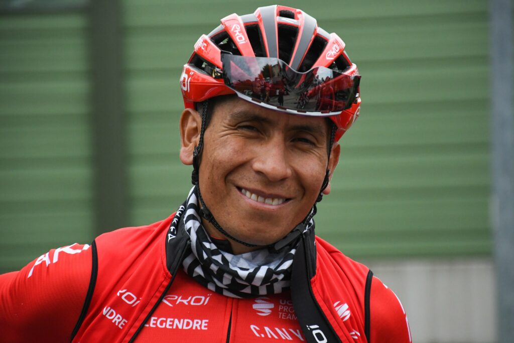Nairo Quintana sonriendo en primer plano