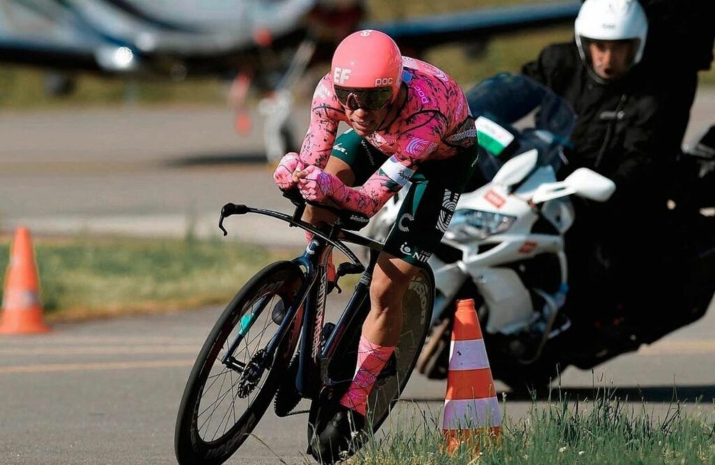 Rigoberto Urán en su bicicleta