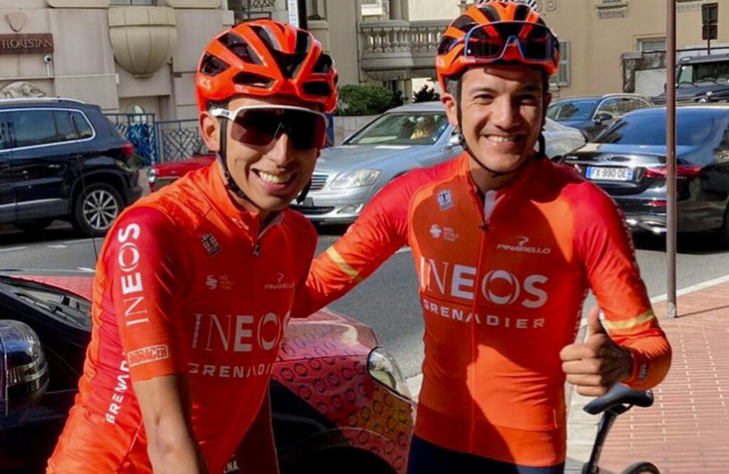 Egan y Carapaz en entrenamiento
