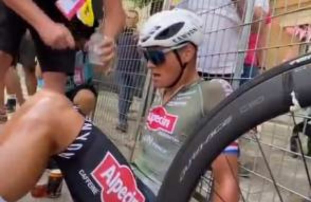 Mathieu van der Poel muy cansado