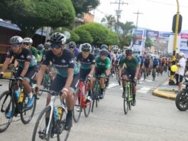 Diferentes equipos en Colombia Ciclismo