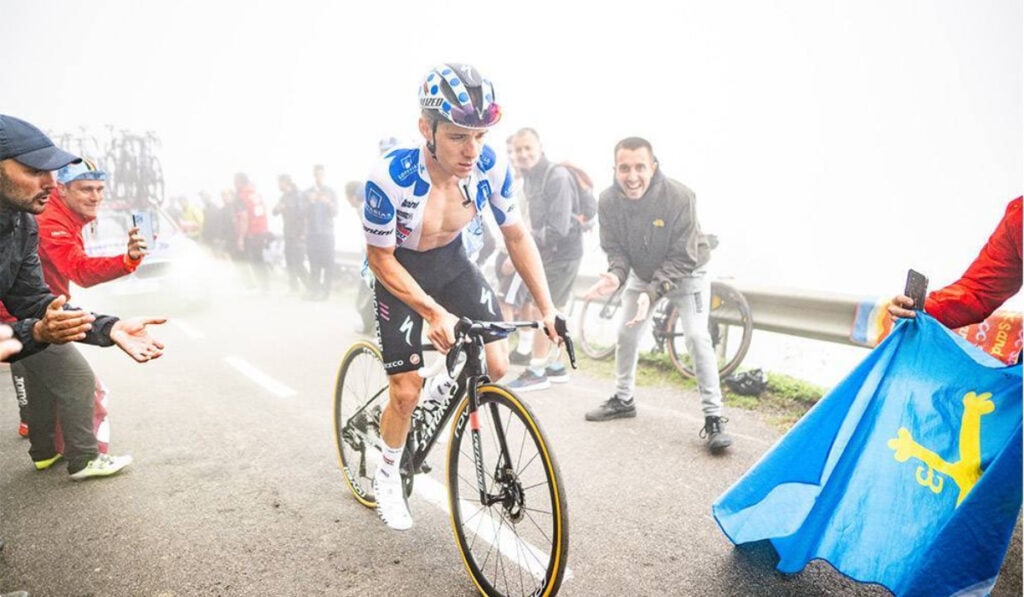 Remco fue el ganador de la etapa 18 en La Vuelta 2023.