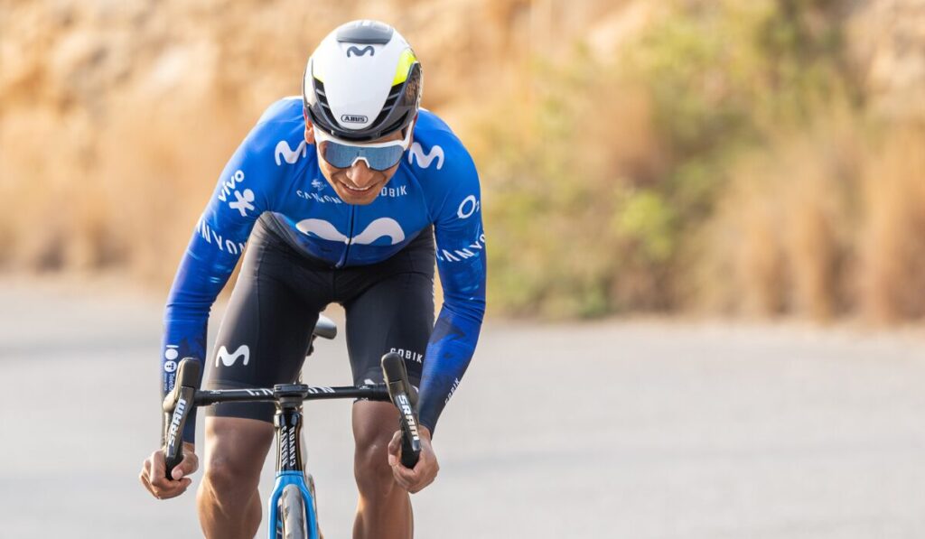 Nairo Quintana pedalenado