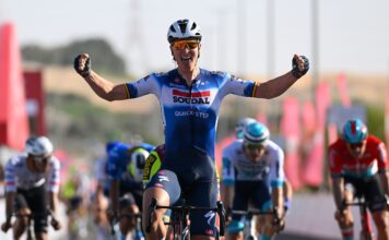 Tour de Francia 2026: Así fue el sprint con el que ganó Tim Merlier Tim Merlier celebra una victoria al sprint con Soudal Quick-Step