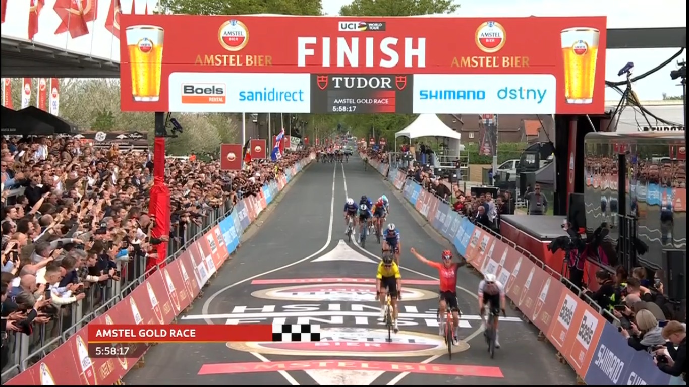 Tom Pidcock es el campeón de la Amstel Gold Race 2024 Ciclismo Colombiano