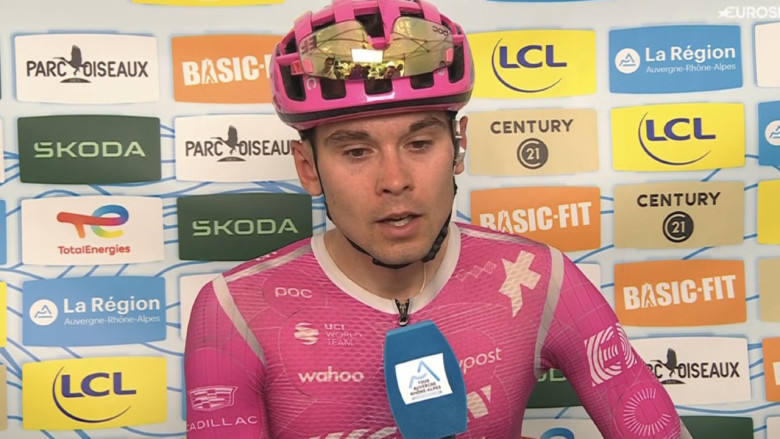 Alex Baudin en contexto de carrera durante el Tour Auvergne Rhône-Alpes 2026