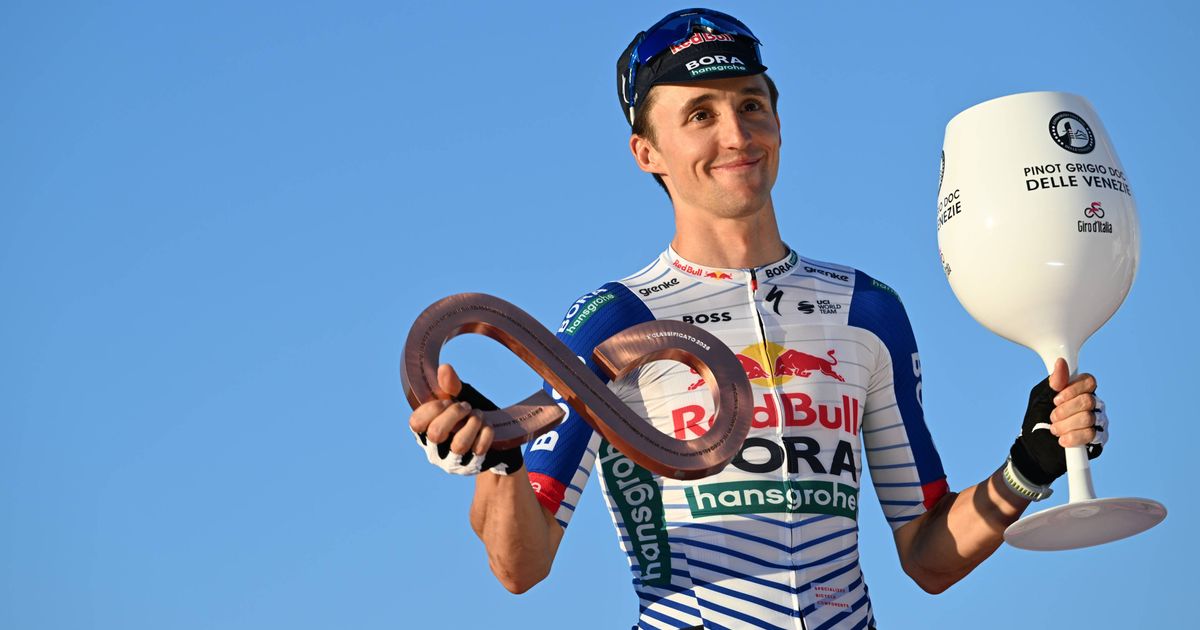 Red Bull presiona por Hindley y Visma puede perder otra batalla Jai Hindley con Red Bull-BORA en una carrera