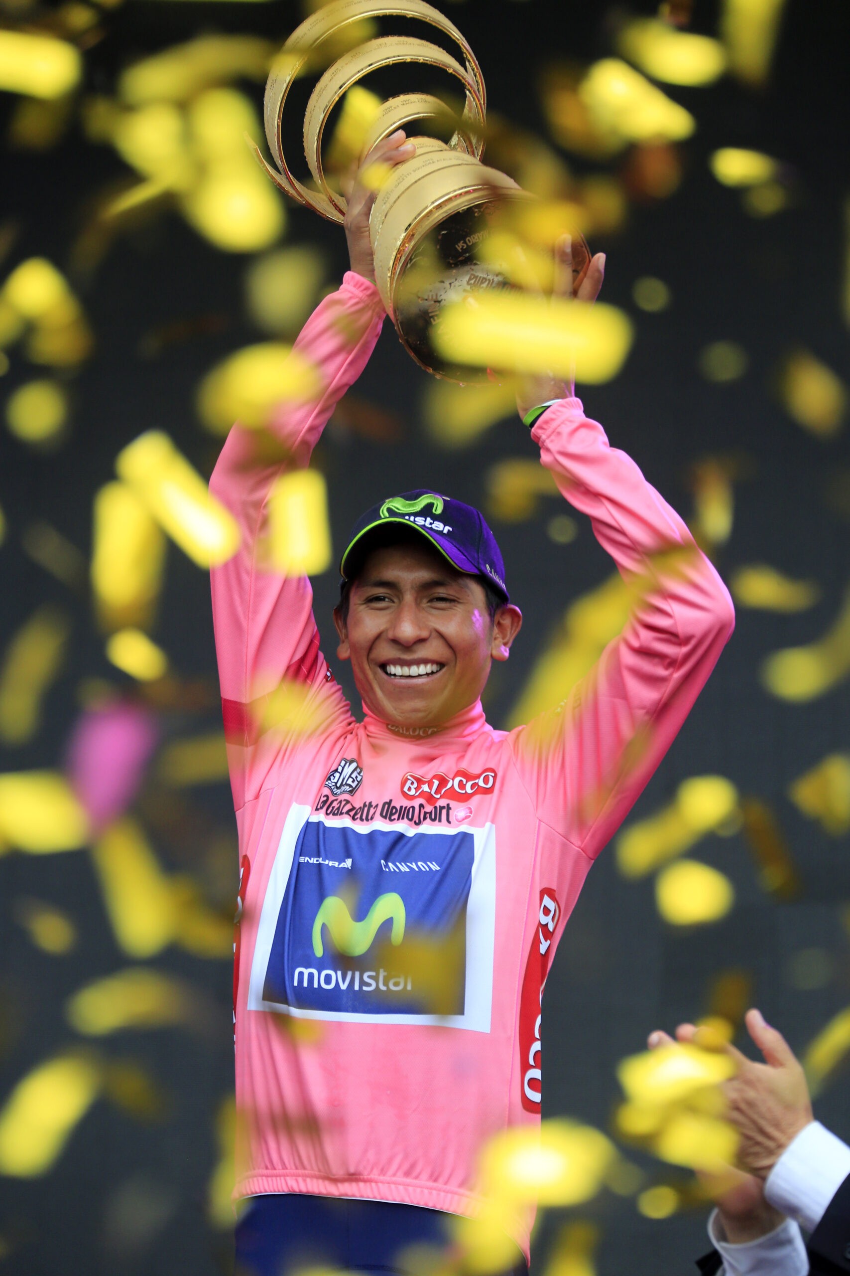Nairo Quintana celebrando con el Movistar Team