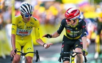 Pogacar y Vingegaard: el Tour 2026 empieza a partirse Tadej Pogacar y Jonas Vingegaard en acción durante el Tour de Francia 2025