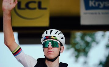 Tour de Francia 2026: así le fue a Tadej Pogacar en etapa 14 Tadej Pogacar saluda antes de la etapa 6 del Tour de Francia 2026