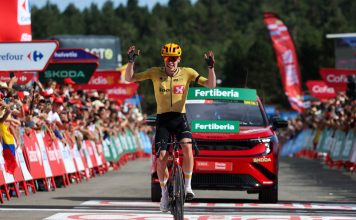 Andreas Leknessund gana la etapa 7 de La Vuelta 2026 en Valdelinares Andreas Leknessund celebra su victoria en la etapa 7 de La Vuelta 2026