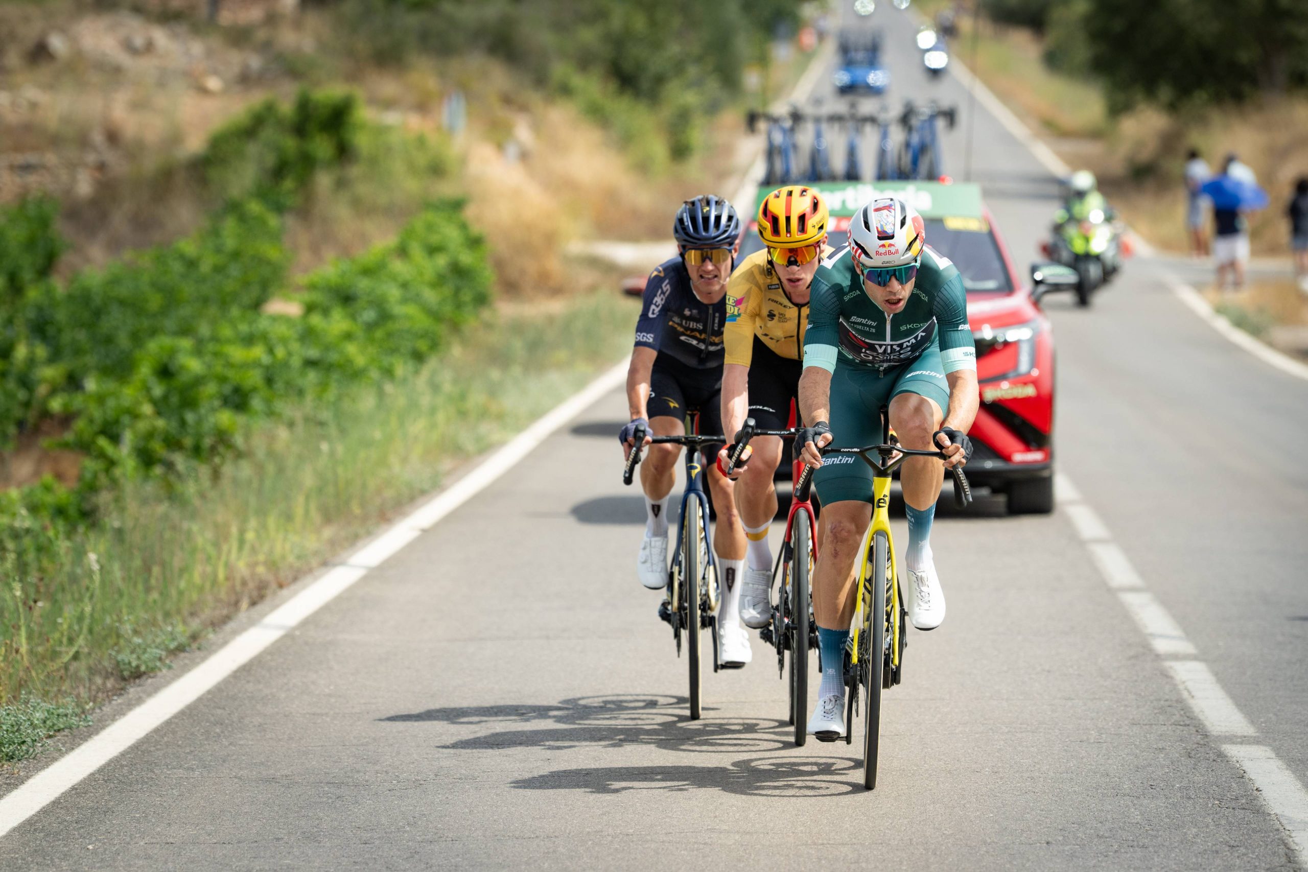 Colombianos en la etapa 7 de la Vuelta a España 2026 hacia Valdelinares