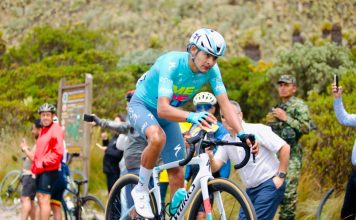 Diego Camargo ya gobierna la Vuelta a Colombia Diego Camargo asciende en el Alto El Sifón durante la Vuelta a Colombia 2026