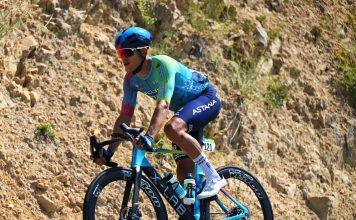 Colombianos en La Vuelta 2026: Tejada sube al puesto 8 Harold Tejada sube con XDS Astana Team