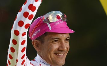 Carapaz va a la Vuelta a España 2026 Richard Carapaz con el maillot de la montaña antes de la Vuelta a España 2026