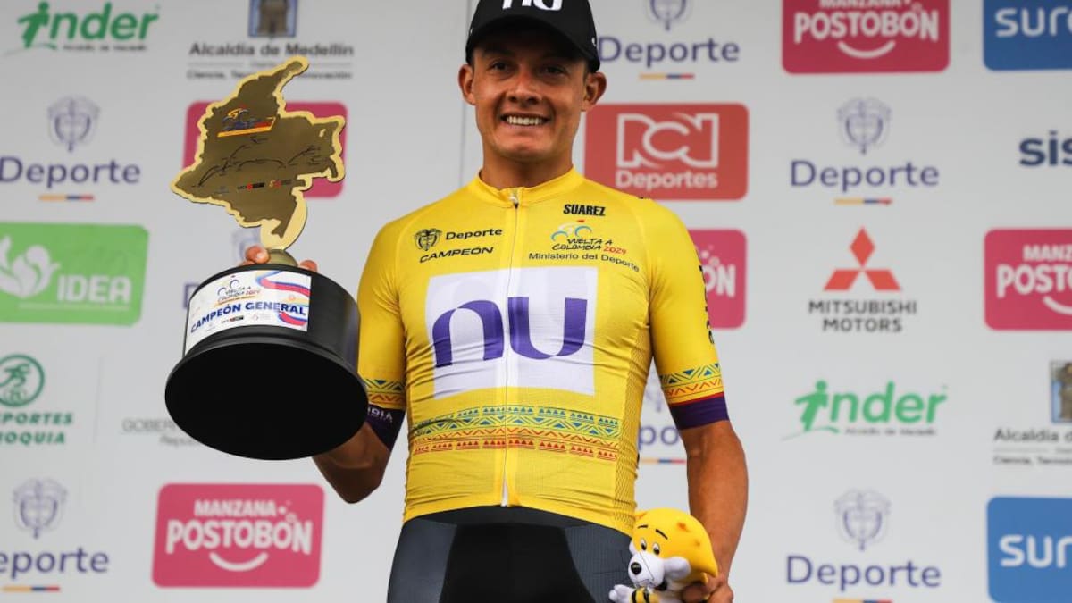Rodrigo Contreras tricampeon Vuelta a Colombia trofeo historia titulos