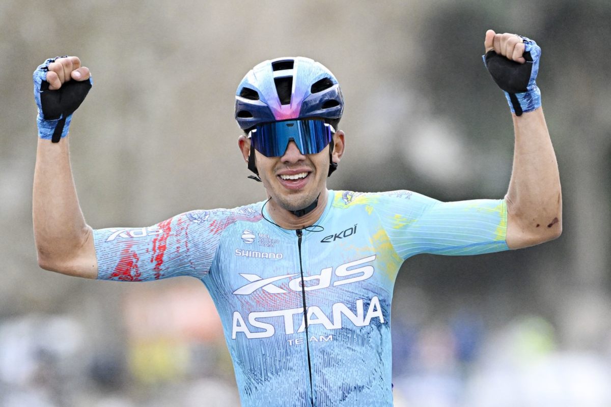 Harold Tejada, ciclista colombiano del XDS Astana en la Vuelta a España 2026
