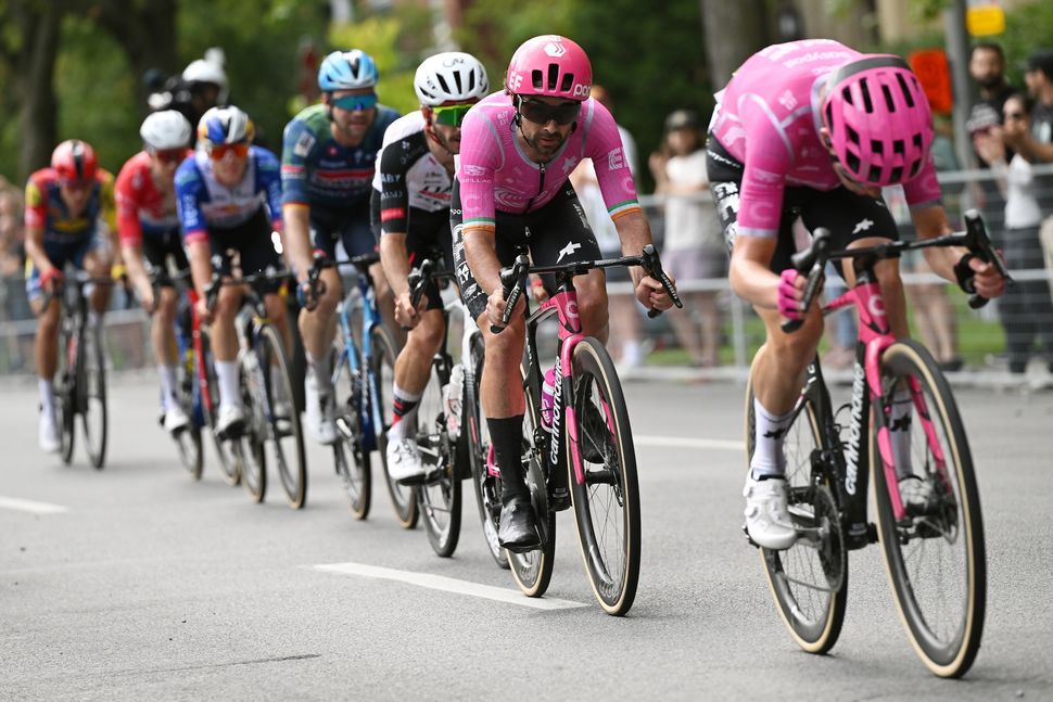 Pelotón del GP de Montreal 2026 durante la carrera