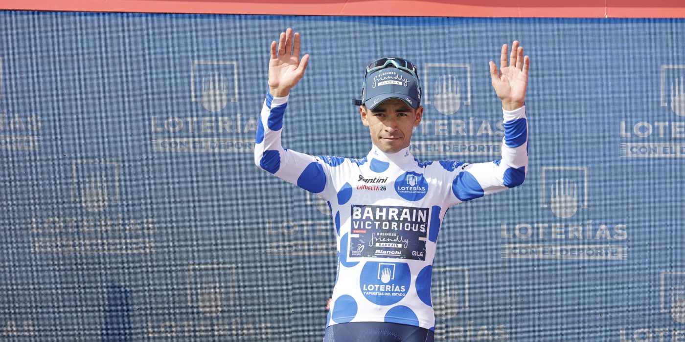 Santiago Buitrago con el maillot de montaña de La Vuelta 2026