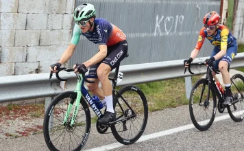 Mattias Skjelmose marca territorio ante el fichaje de Felix Gall
