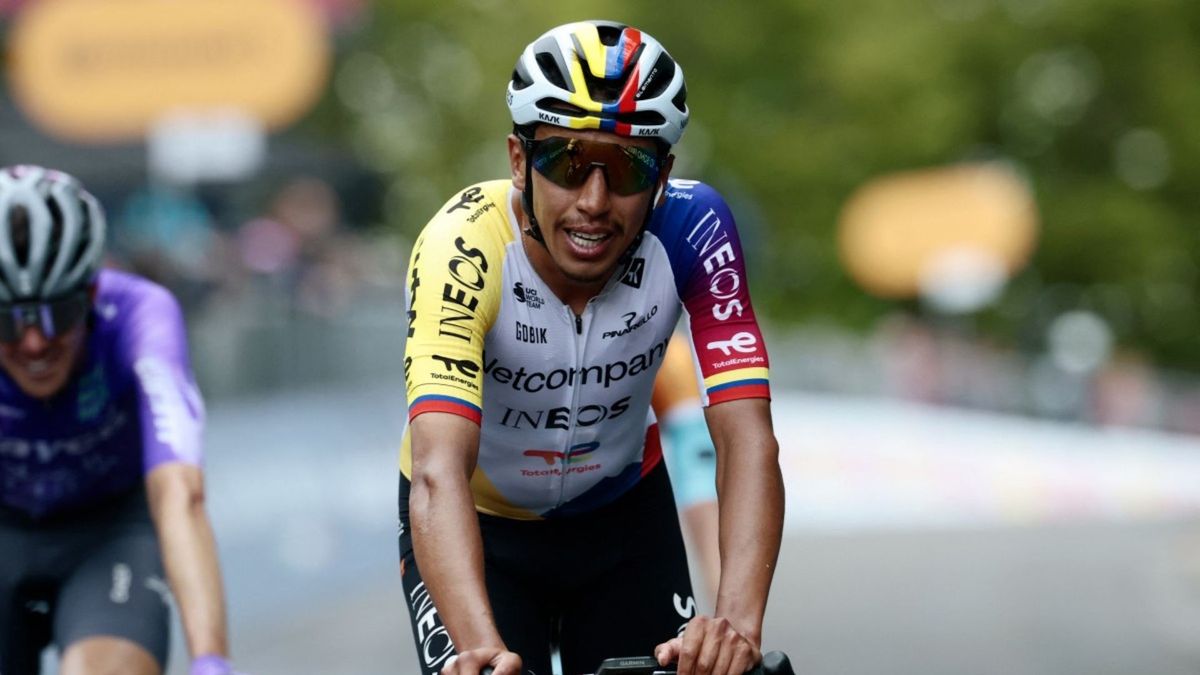 Egan Bernal durante el Giro de Italia 2026
