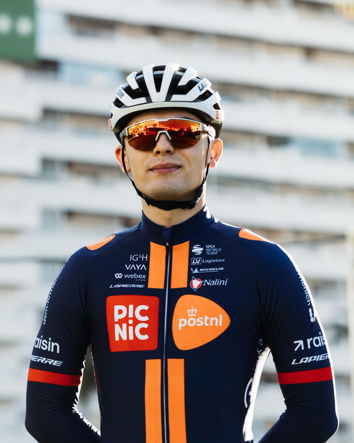 Ciclista del equipo Picnic-PostNL con el uniforme de 2026. Crédito: Cyclingnews / Future PLC.
